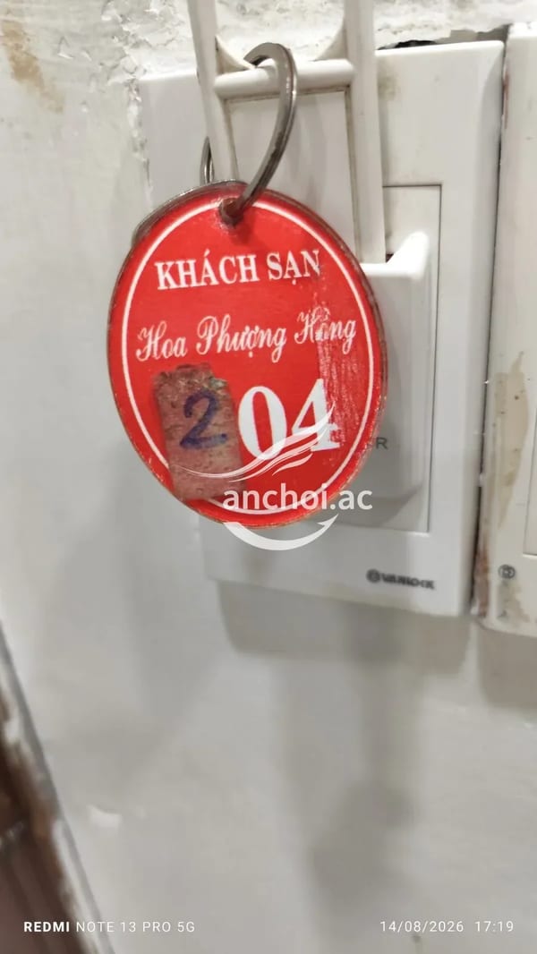 Em tuyệt vời, thân thiện mông to da trắng ôm ấp chịch siêu sướng  — ảnh 3