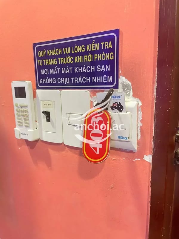 Em nó sexy và dâm lắm. Body đẹp chắc nịch. Mặt xinh, vú bướm ngon — ảnh 4