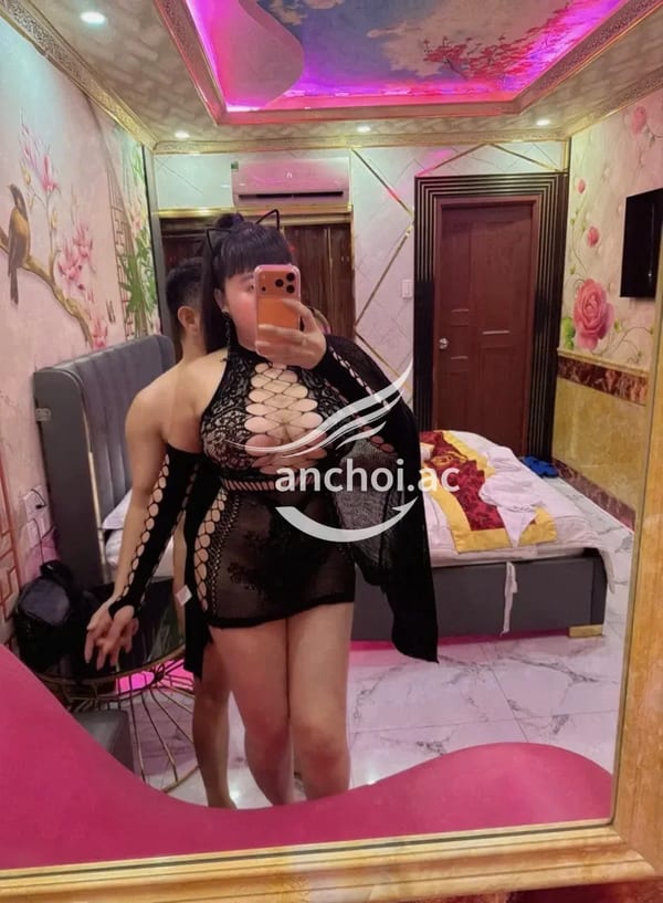 Quá Ưng chym. Làm tình dâm. Ăn mặc sexy. E nói chuyện ngọt ngào tình cảm — ảnh 2