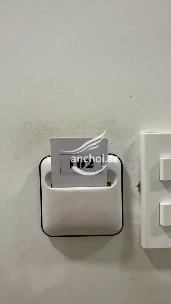 Nay đi gặp em y tá, để chích cho em nó 1 phát không ngờ em y tá này dâm đãng quá — ảnh 3
